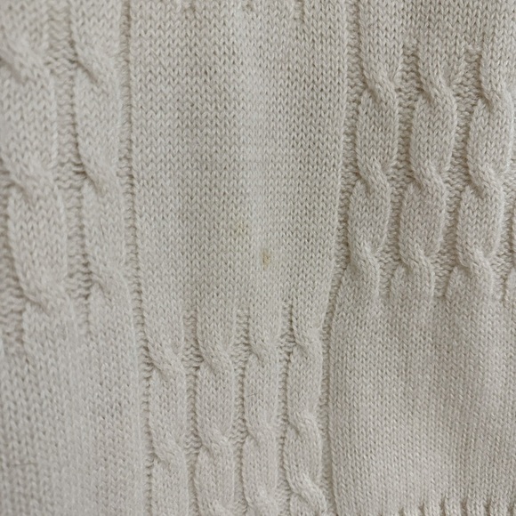 VINTAGE | HARDY AMIES | 100% Pure Wool Knit Sweater - Picture 5 of 5